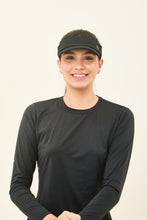Cargar imagen en el visor de la galería, Model Front: Uv Line Visière Visor Elastic Preto Upf50+
