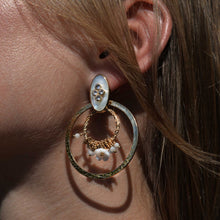 Cargar imagen en el visor de la galería, Earrings Aldabra White Hipanema
