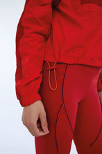 Load image into Gallery viewer, Jaqueta Techno Taslon Com Bolsos Vermelho Haute Red
