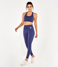 Load image into Gallery viewer, Circuit Blackout Cinza Graystone Leggings
