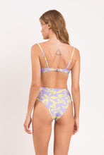 Cargar imagen en el visor de la galería, Set Glow Bandeau-Joy Hotpants
