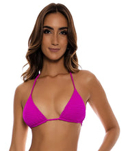 Cargar imagen en el visor de la galería, Top Wavy Ruched Capri Fuchsia
